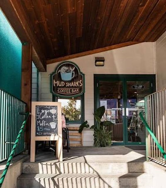 Mudsharks Coffee Bar, Courtenay