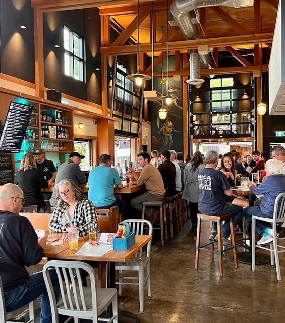 Church St. Taphouse, Comox